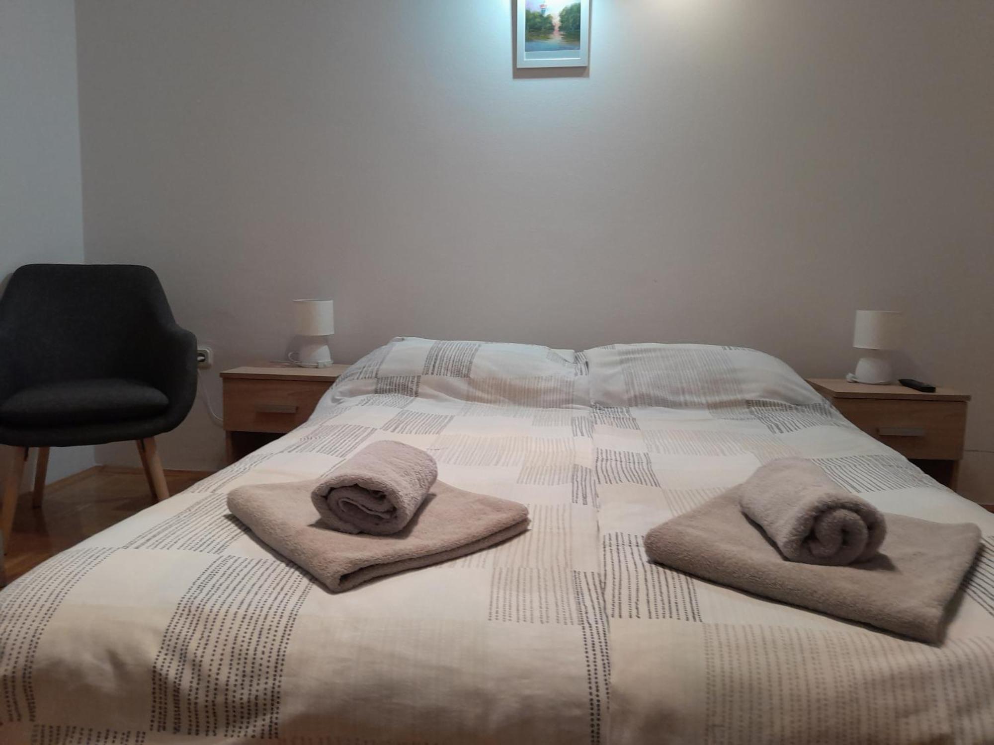 Apartman Kod Dide I Bake Vukovar Esterno foto